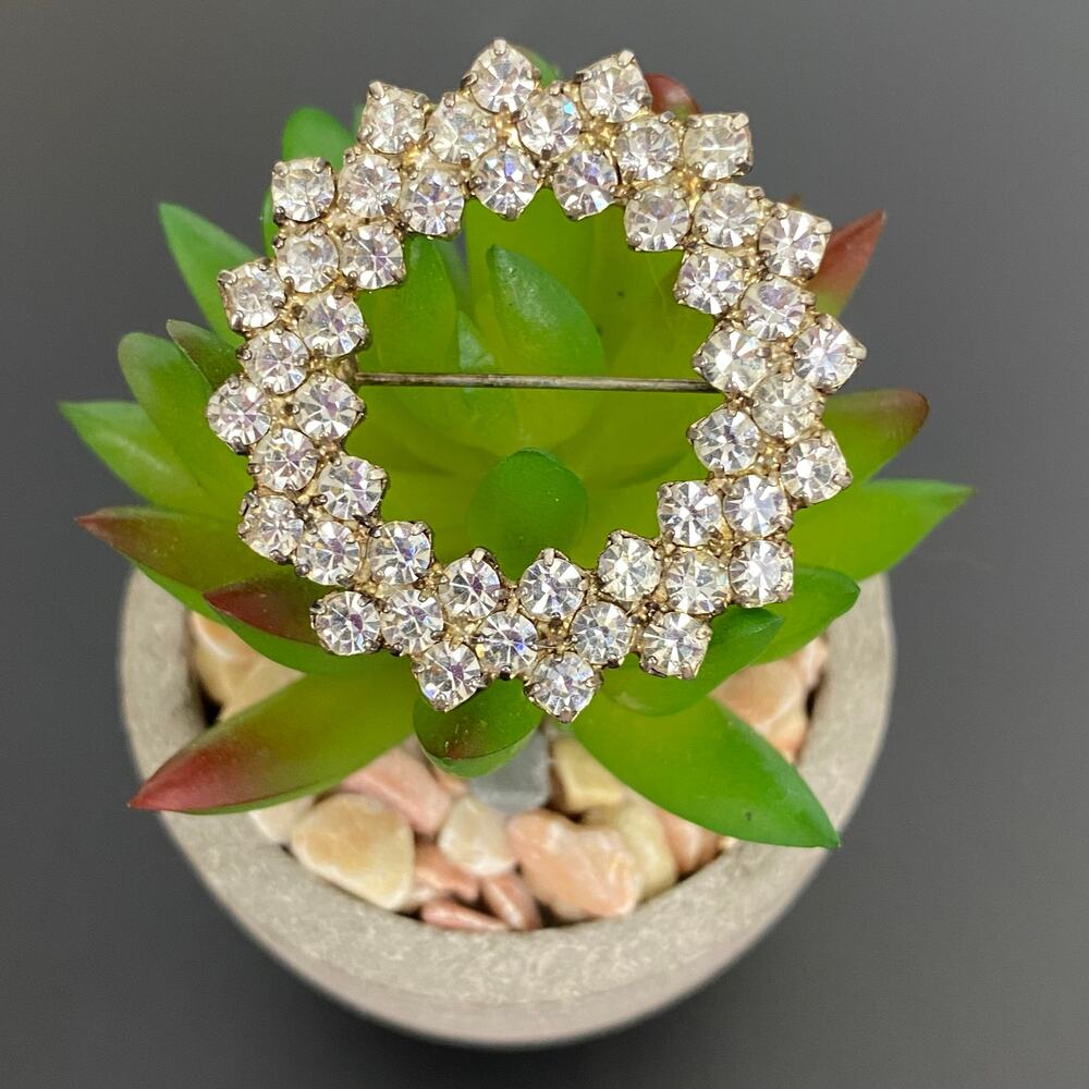 Vintage 1960s Rhinestone Wreath Brooch Pin Sparkling Crystal Circle Pin Circular